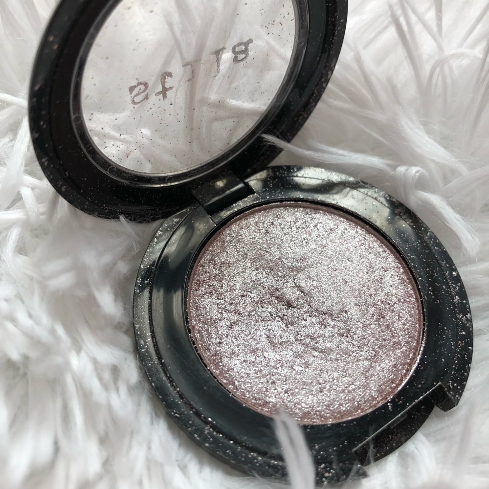 Stila Rose Quartz Jewel Eye Shadow